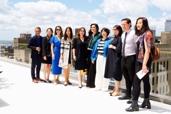 665a3d8679f9fe57dff952c3_right copy_01_00_12_11